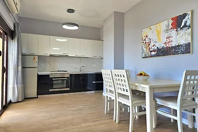Apartment in Saranda with Stunning Sea Views
