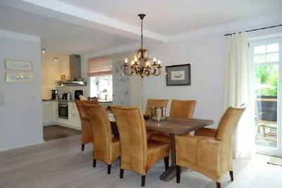 Ferienhaus in Wyk mit Schwimmbecken