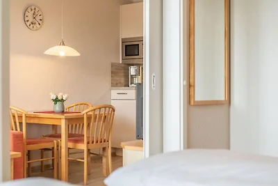 Jasny i przytulny apartament wakacyjny z balk...