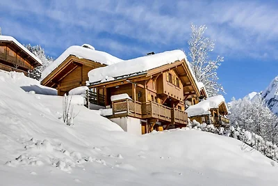 Chalet in den Alpen mit Spa und Panoramablick