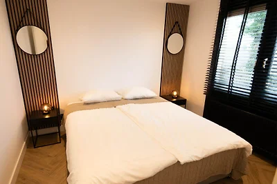 Wellness-Bungalow mit Whirlpool und Sauna