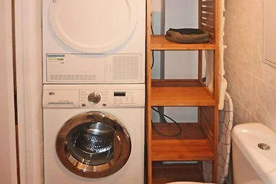 Komplett renovierte Wohnung für 8 Personen