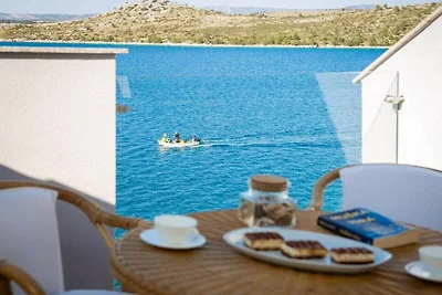Villa in Grebaštica mit Schwimmbecken