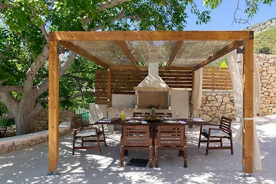 Villa con piscina a Rethymno