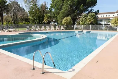 Wohnung in Landes nahe Golf & Strand