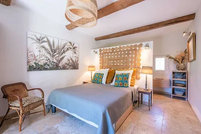 Esthetische villa in Paradou, Alpilles