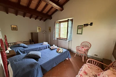 Pittoresca casa in pietra con giardino...