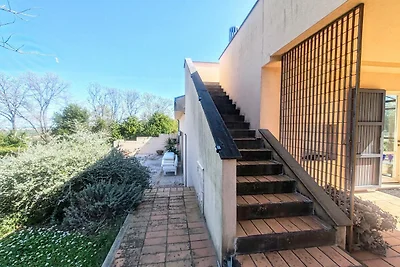 Elegante Villa mit Pool