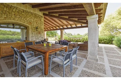 Spaziosa casa vacanze con piscina privata