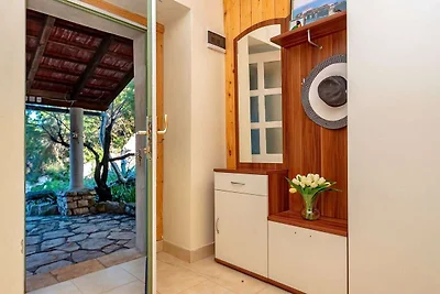 House Hidden Bay-One Bedroom Cottage with Ter...
