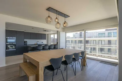 Wohnung mit Panoramablick auf das Meer in De...