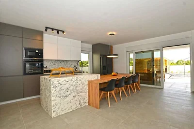 Refined and Inviting Villa in Kanfanar - Four...