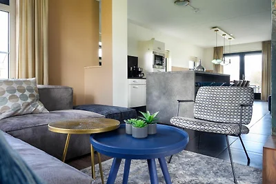 Einfamilienhaus mit Wellness und Ausflugsboot