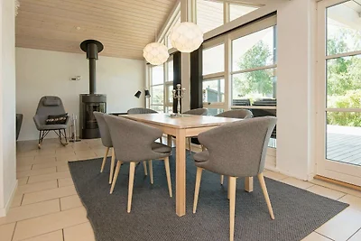 6 Personen Ferienhaus in Sjølund