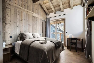 Chalet in Villarabout met sauna en bioscoop