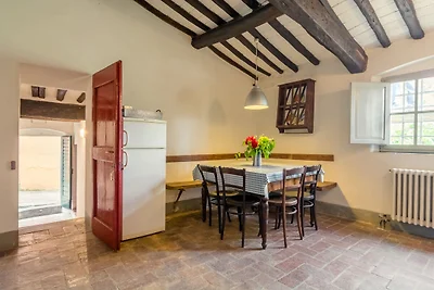 Elegante casa colonica con piscina