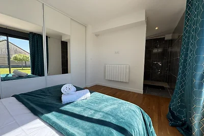 Komfort am Pool in der Nähe von Le Mans