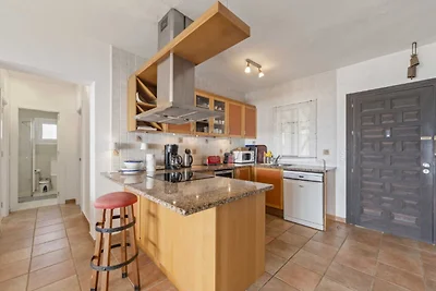 1100 - BEACH FRONT VILLA