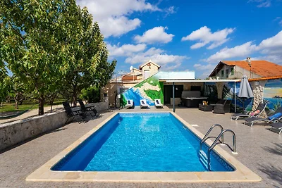 Luxuriöses Ferienhaus mit privatem...