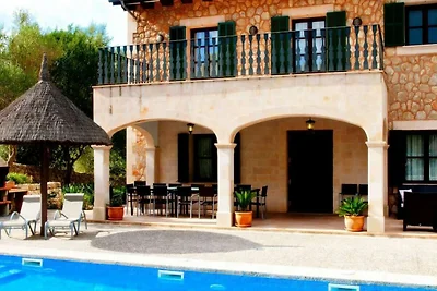 Malerische Villa in der Nähe der Stadt Petra