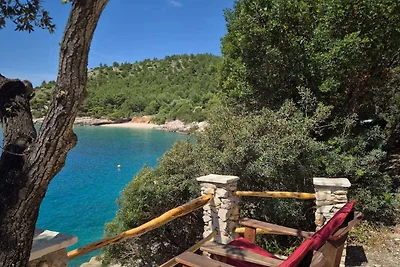 Robinson House Roko - Two Bedroom House with ...