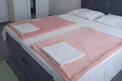 Apartments Biba Murter - Two Bedroom Apartmen...