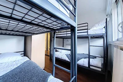 Renovierte Wohnung · Zentrale Lage · Balkon