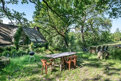 Apartment in Rochefort mit privatem Teich