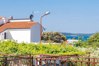 2 Personen Apartment mit Garten