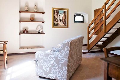 Scenic apartment in Mantignana with shared...