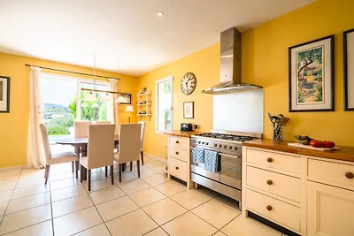 Geräumige Villa mit Privatpool