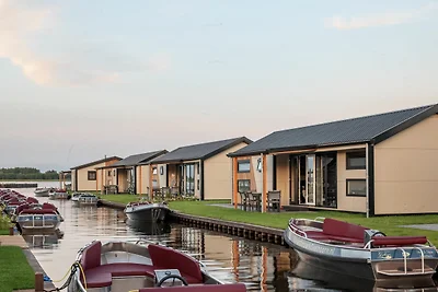 Grazioso chalet con aria condizionata e sloop