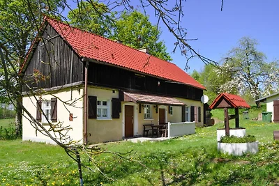 Ampio cottage con camino, Grabczyn