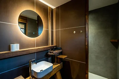 Chalet in Mont de Lans mit Whirlpool und Spa