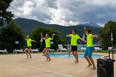 Wohnung am See Serre-Ponçon mit Pool