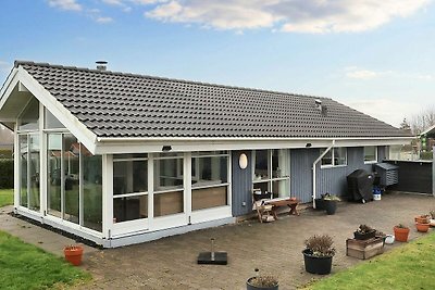 5 Personen Ferienhaus in Karrebæksminde-By...