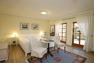 Ferienwohnung in Hinte mit Schwimmbecken