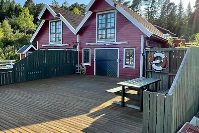 9 Personen Ferienhaus in MOSTERHAMN-By Traum
