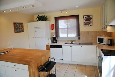 Moderna Casa Vacanze a Somme-Leuze con Sauna