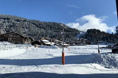 Apartment in Le Thoral an den Skipisten