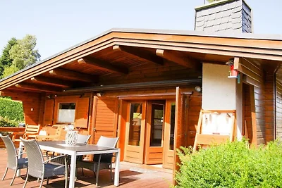 Holzhaus Hubertus am Hennesee