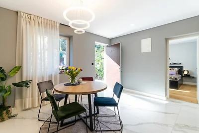 Apartments BoNlux - Deluxe two bedroom Apartm...
