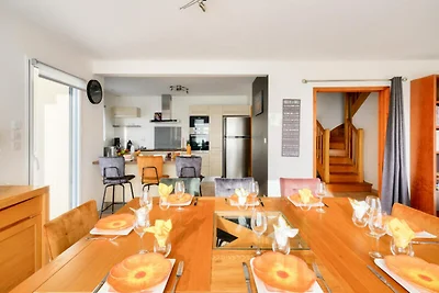 Apartment in Plonéour-Lanvern mit Pool