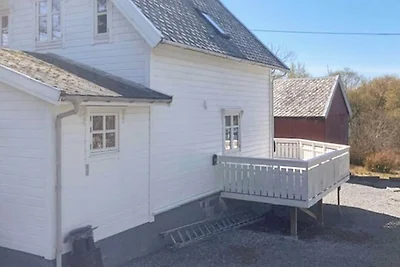 6 persone case ad Korssund