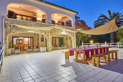 Villa am Meer mit privatem Pool