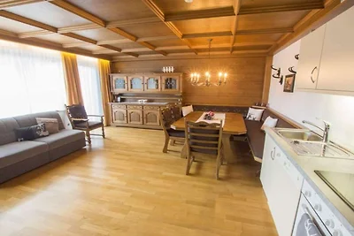 Ferienwohnung in Fügen mit Schwimmbecken