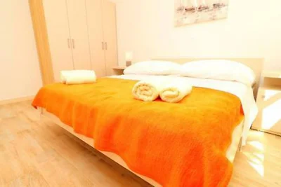 Apartments Seafront Silence - One Bedroom Apa...