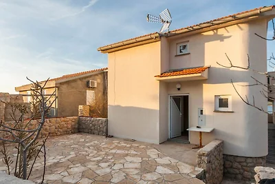 Cozy Apartments in Zadar with Sea and Mountai...
