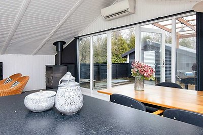 6 Personen Ferienhaus in Ansager-By Traum