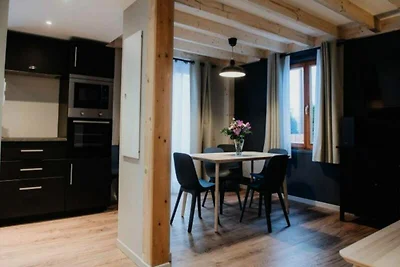 Chalet a Embrun con vista sul lago e spa